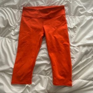 Fabletics Ultra Crop Leggings